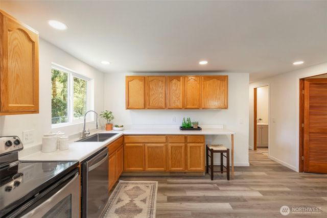 2012 Queen Anne Place, Port Townsend, WA 98368