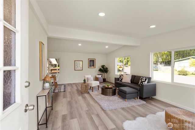 2012 Queen Anne Place, Port Townsend, WA 98368