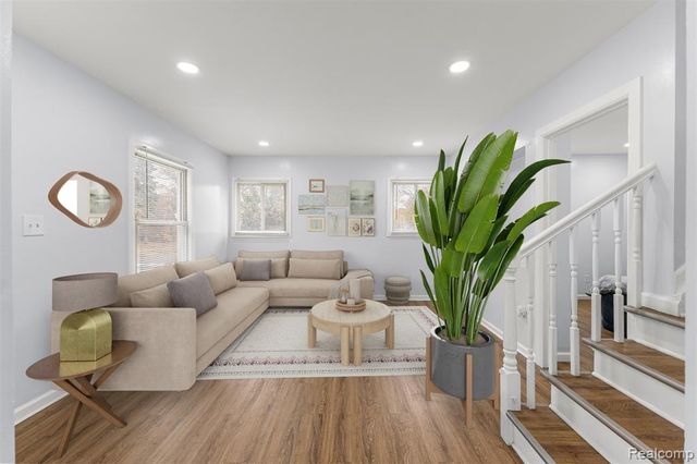 12000 Findlay Street, Detroit, MI 48205