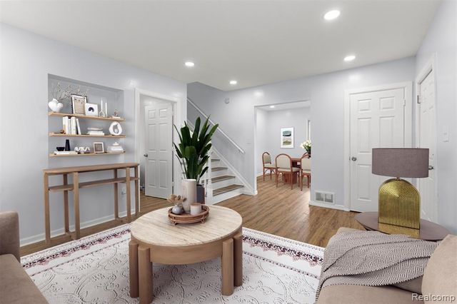 12000 Findlay Street, Detroit, MI 48205