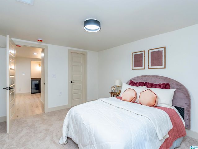 3512 VALLEY CIRCLE, Vestavia Hills, AL 35243