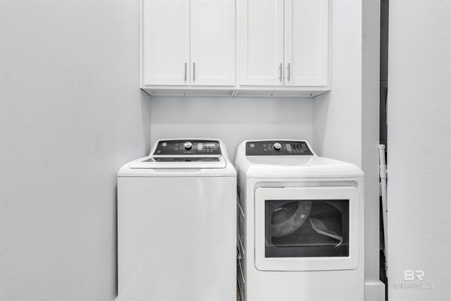 1594 Highway 180, Gulf Shores, AL 36542