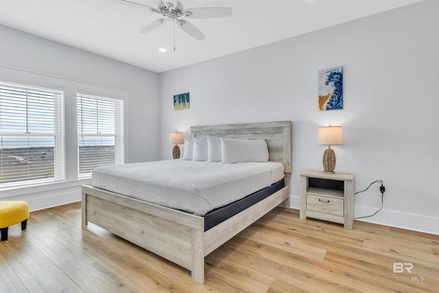 1594 Highway 180, Gulf Shores, AL 36542