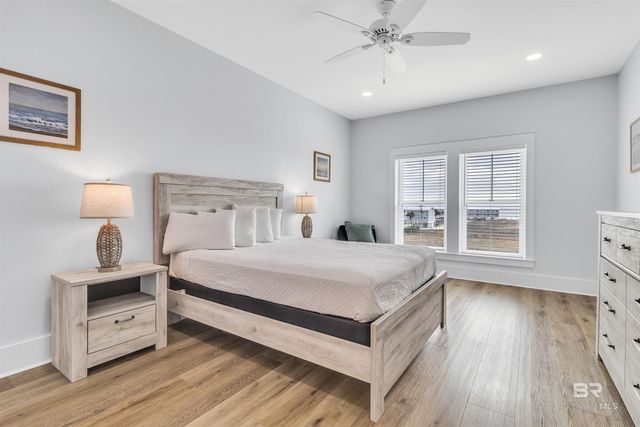 1594 Highway 180, Gulf Shores, AL 36542