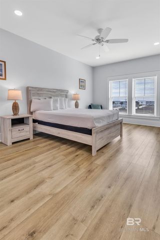 1594 Highway 180, Gulf Shores, AL 36542