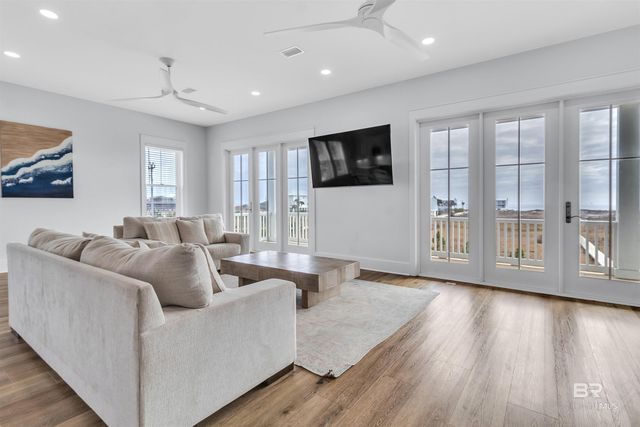 1594 Highway 180, Gulf Shores, AL 36542