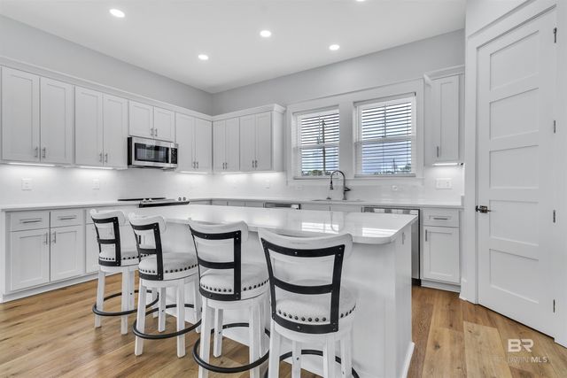 1594 Highway 180, Gulf Shores, AL 36542