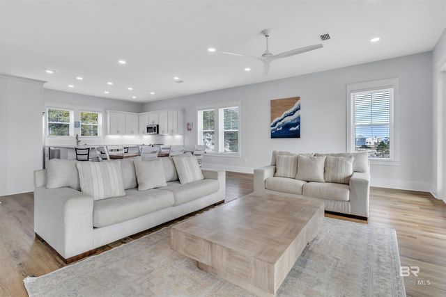 1594 Highway 180, Gulf Shores, AL 36542