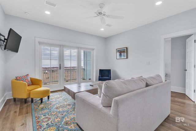 1594 Highway 180, Gulf Shores, AL 36542