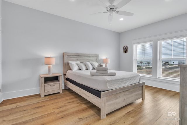 1594 Highway 180, Gulf Shores, AL 36542