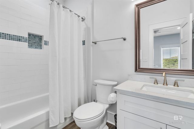 1594 Highway 180, Gulf Shores, AL 36542