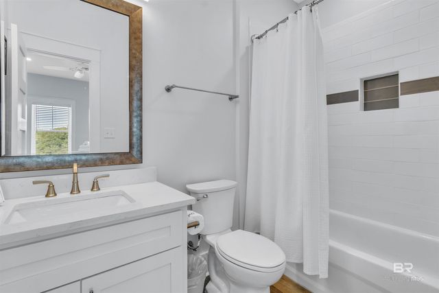 1594 Highway 180, Gulf Shores, AL 36542