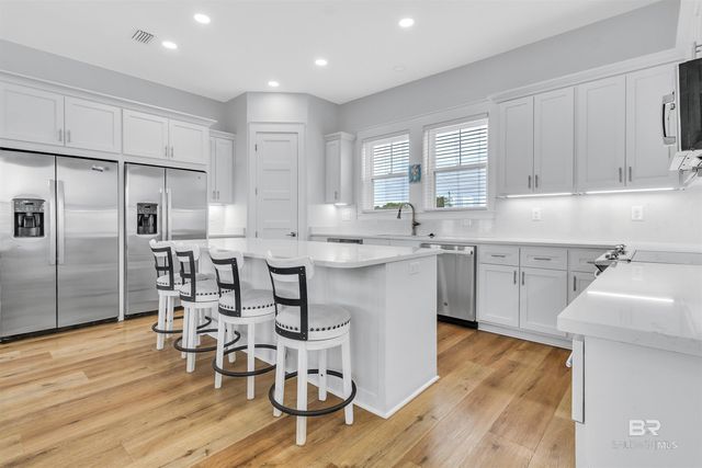 1594 Highway 180, Gulf Shores, AL 36542