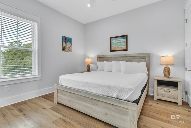 1594 Highway 180, Gulf Shores, AL 36542