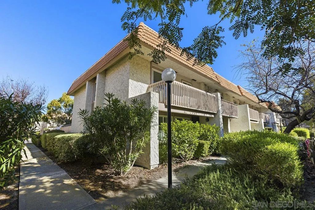 2511 Via Sorbete, Carlsbad, CA 92010