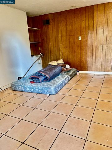 3530 Clinton Ave, Richmond, CA 94805