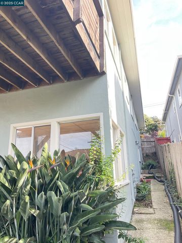 3530 Clinton Ave, Richmond, CA 94805