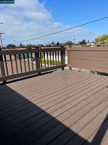 3530 Clinton Ave, Richmond, CA 94805