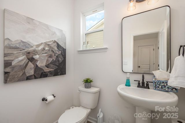 4038 Jenison Valley Court, Charlotte, NC 28214