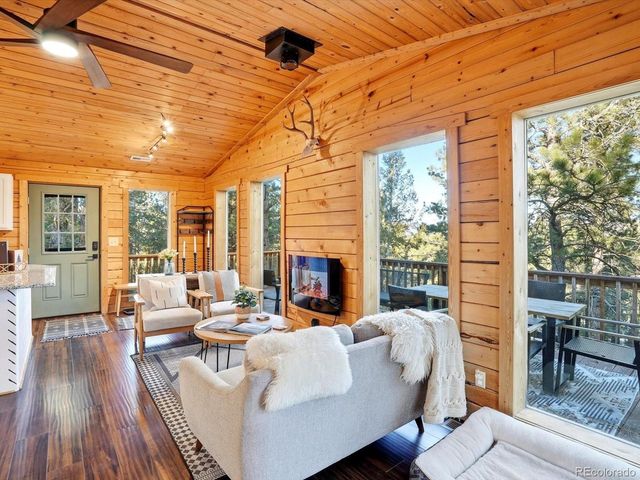 201 Moss Rock Rd, Bailey, CO 80421