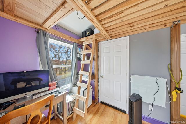 52 Martins Road, Huguenot, NY 12746