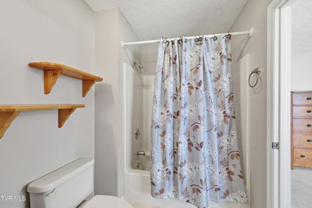 222 Old Stage Drive, Bristol, TN 37620