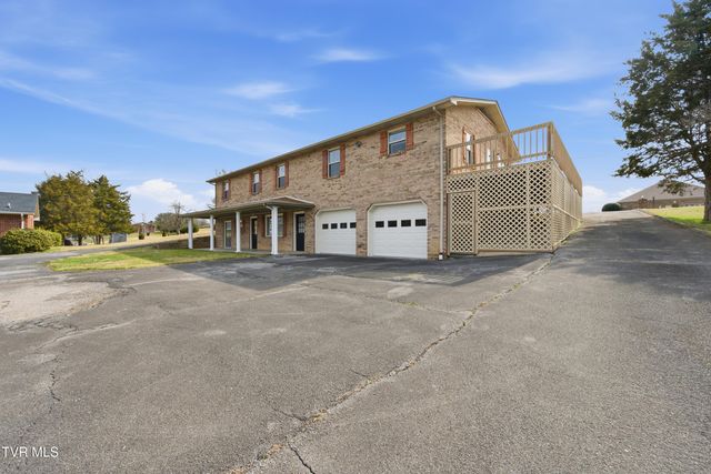 222 Old Stage Drive, Bristol, TN 37620