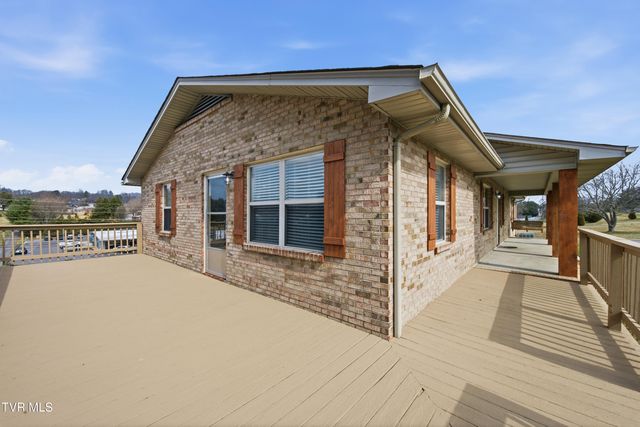 222 Old Stage Drive, Bristol, TN 37620