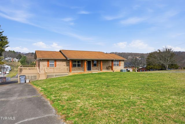 222 Old Stage Drive, Bristol, TN 37620