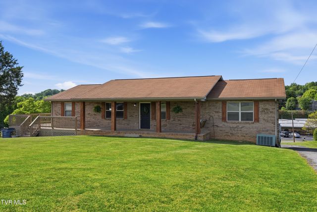 222 Old Stage Drive, Bristol, TN 37620