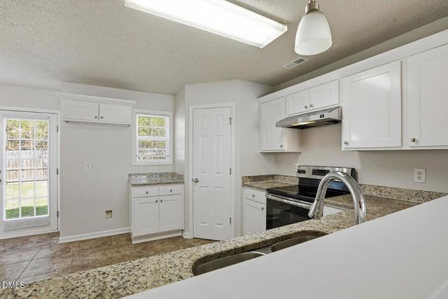 808 Woodside Park Lane, Durham, NC 27704