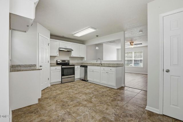 808 Woodside Park Lane, Durham, NC 27704