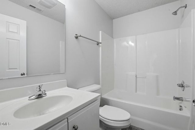 808 Woodside Park Lane, Durham, NC 27704