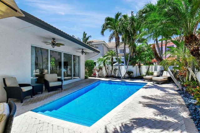 3567 Commodore Circle, Delray Beach, FL 33483