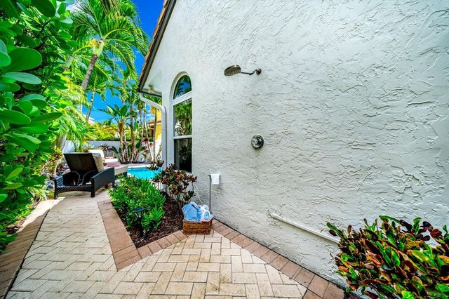 3567 Commodore Circle, Delray Beach, FL 33483