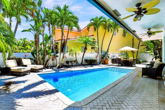 3567 Commodore Circle, Delray Beach, FL 33483