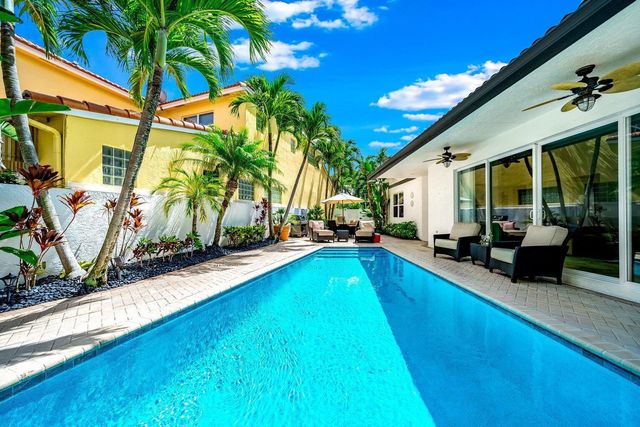 3567 Commodore Circle, Delray Beach, FL 33483