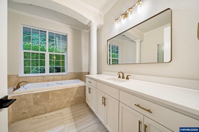 7474 Battle Creek Rd SE, Salem, OR 97317