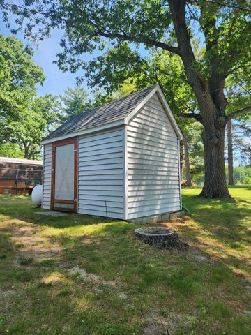 3473 N Shore Drive, Orient Twp, MI 49679