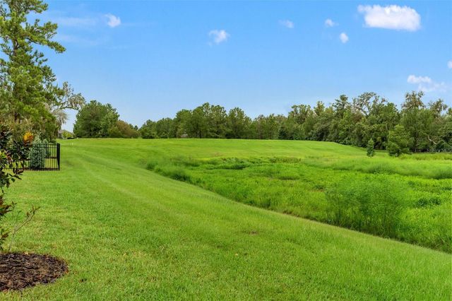 5043 SOUTHERN VALLEY LOOP, Brooksville, FL 34601