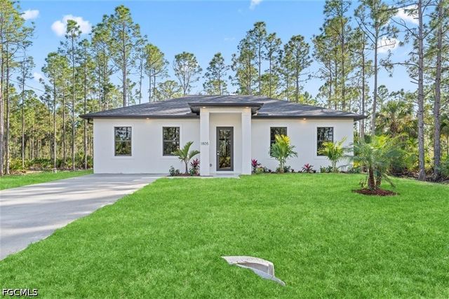 1805 W 10th ST, Lehigh Acres, FL 33972