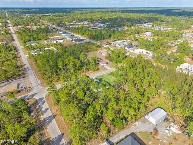 1805 W 10th ST, Lehigh Acres, FL 33972