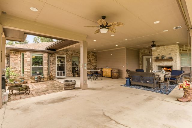 703 Horizon Drive, Murphy, TX 75094