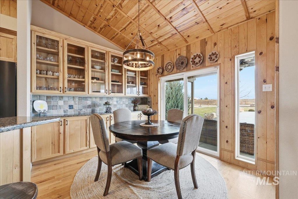 9102 W Rockstone Court, Kuna, ID 83634 photo 15