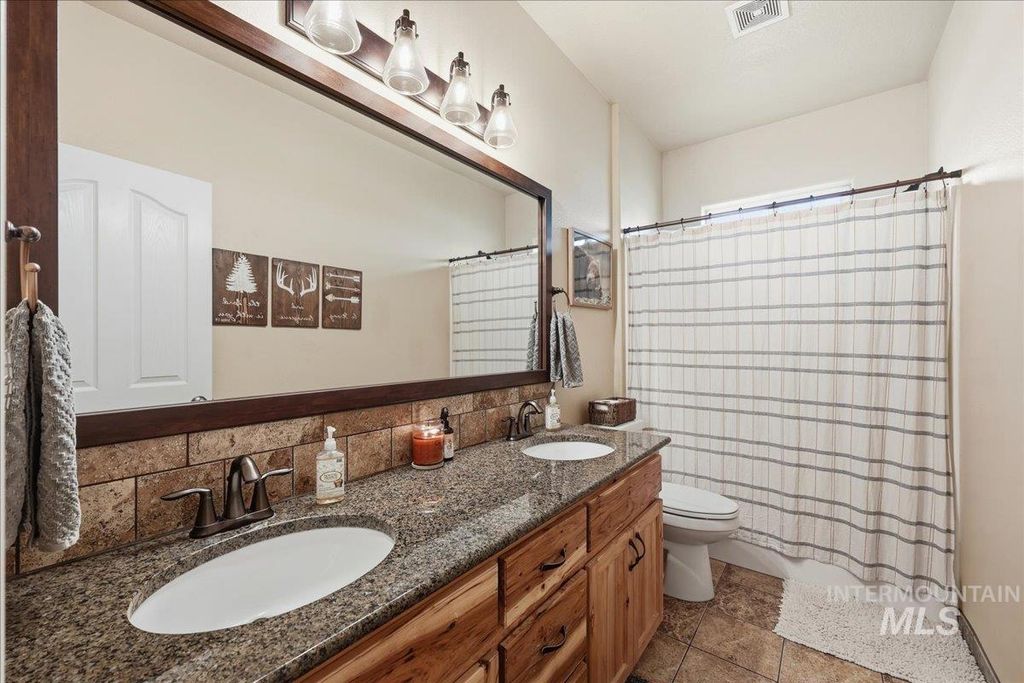 9102 W Rockstone Court, Kuna, ID 83634 photo 22