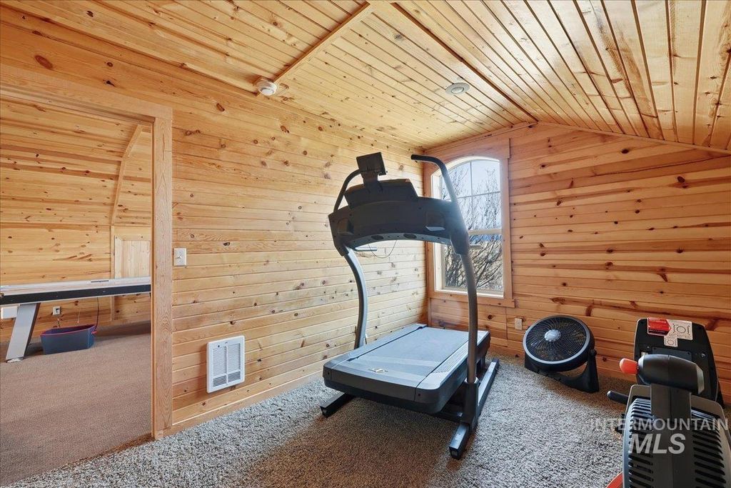 9102 W Rockstone Court, Kuna, ID 83634 photo 35