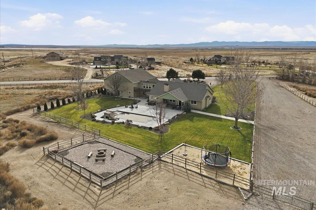 9102 W Rockstone Court, Kuna, ID 83634 photo 5