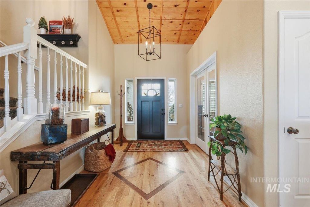 9102 W Rockstone Court, Kuna, ID 83634 photo 7