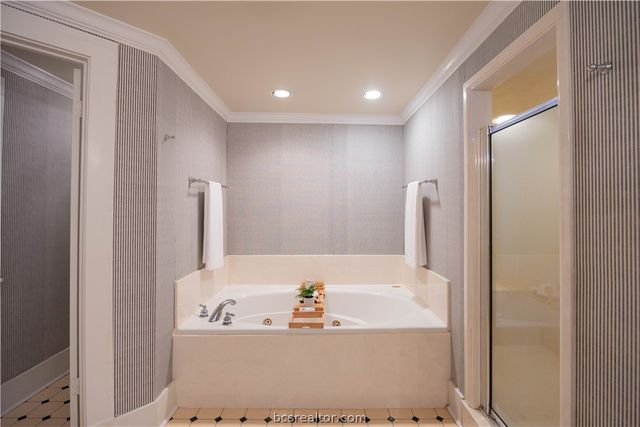 1712 Glade Street, College Station, TX 77840