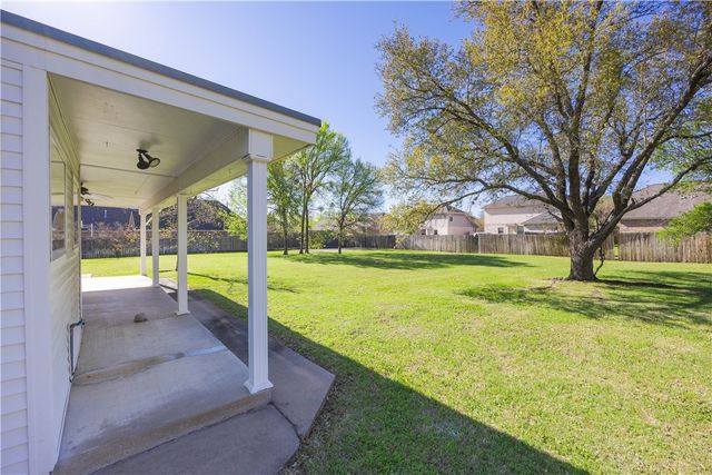 1712 Glade Street, College Station, TX 77840
